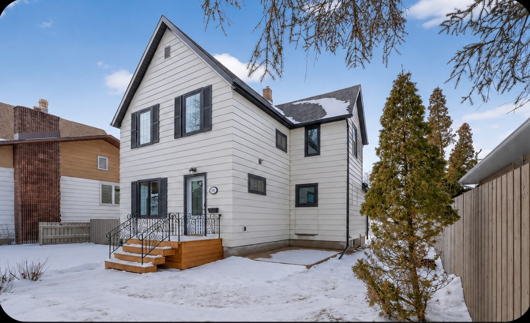 326 Main Street S, Moose Jaw